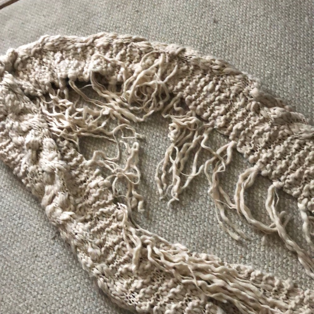 Scarf - Picture 2 of 3